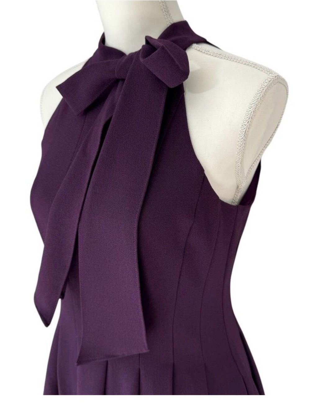 VINCE CAMUTO High Neck Halter Dress Size 6 Neck Tie Pleated Pockets Purple